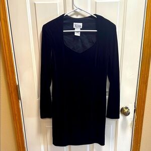 Y2K/ 90’s Vintage Elegant Black Velvet Long Sleeve Mini Dress size 8
